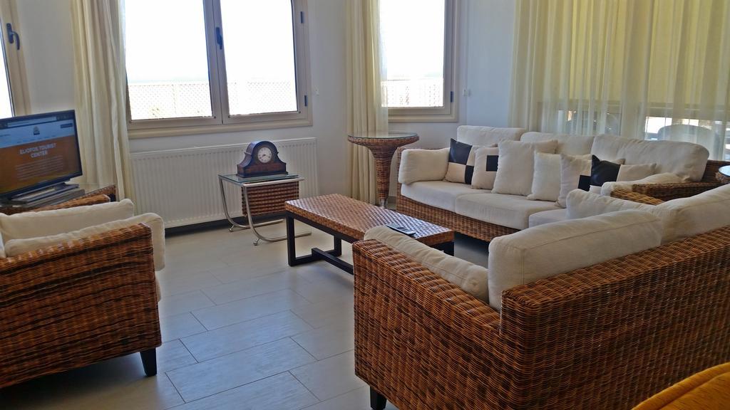 Acropolis Sea View Villa Екстериор снимка