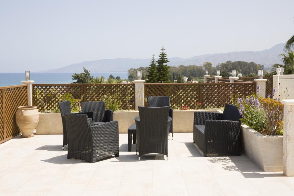 Acropolis Sea View Villa Екстериор снимка