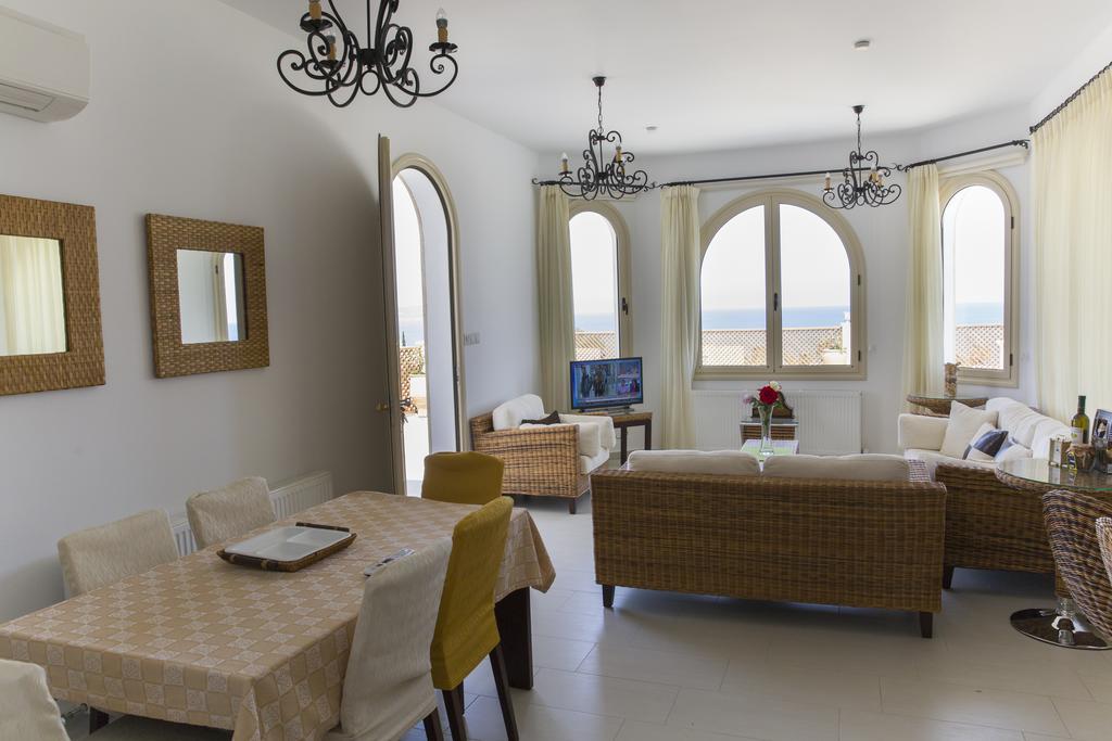 Acropolis Sea View Villa Екстериор снимка