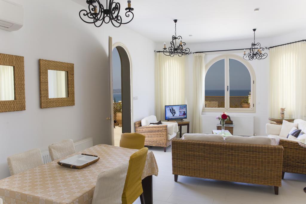 Acropolis Sea View Villa Екстериор снимка