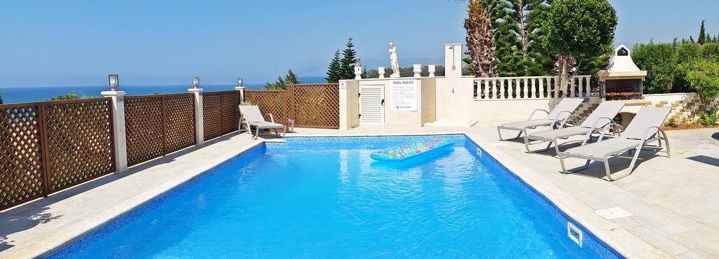 Acropolis Sea View Villa Екстериор снимка